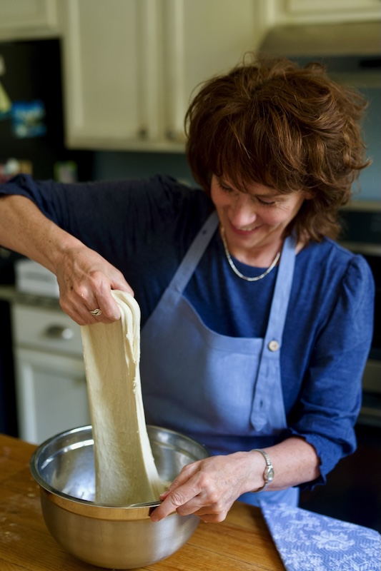 Lise stretching dough